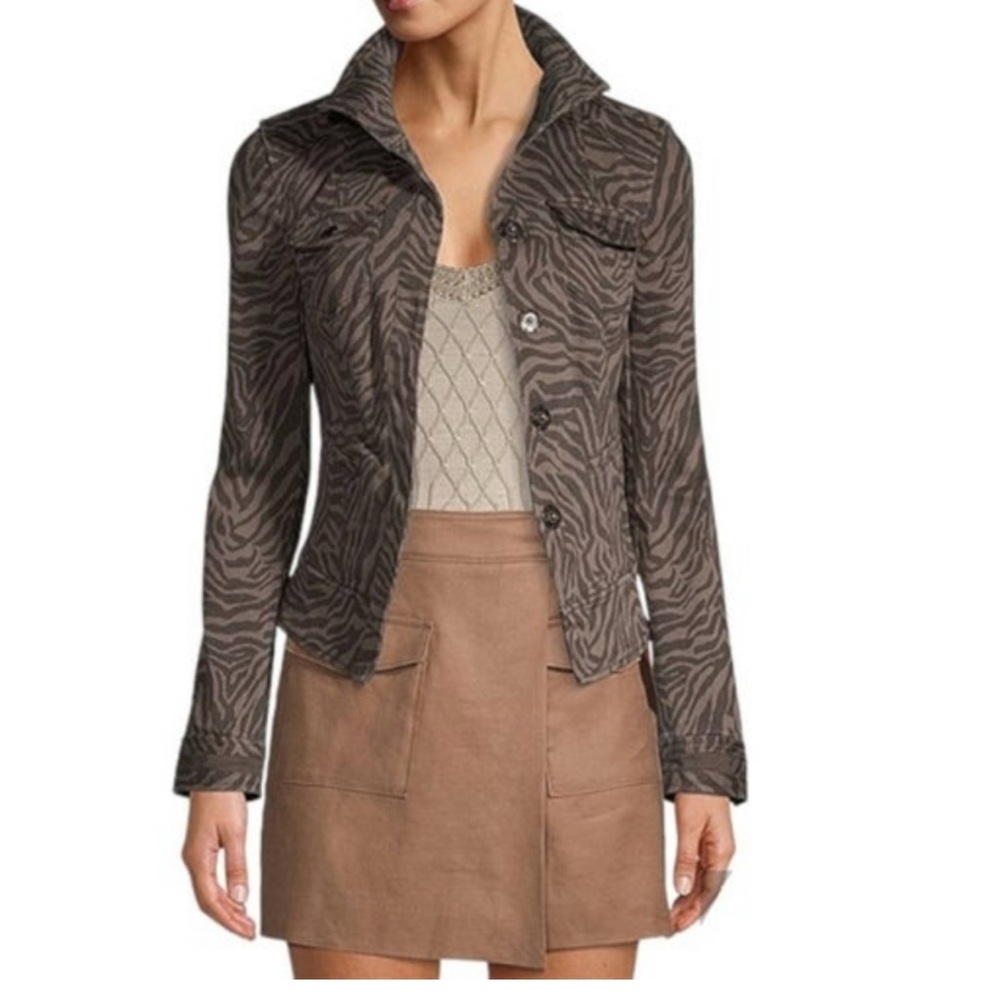 White House Black Market | NWT | Outline Zebra Jacket | size 12